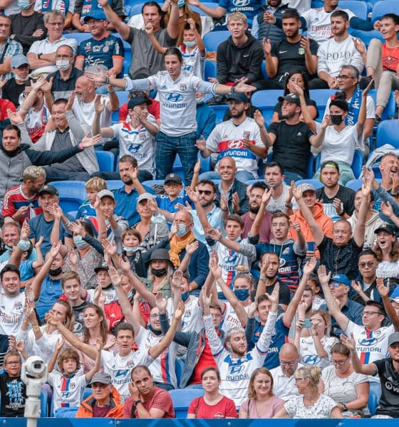 découvrez le passionnant documentaire sur l'ol, une plongée au cœur de l'univers du football et des émotions qui entourent ce club emblématique. revivez les moments forts, les histoires de joueurs et l'impact du sport sur les supporters.