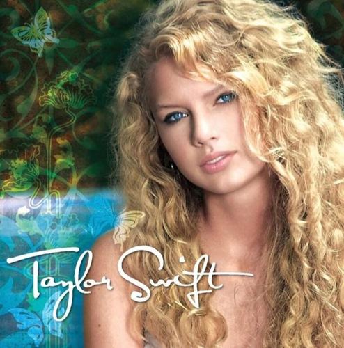 découvrez l'univers captivant de taylor swift, une véritable icône musicale qui a marqué plusieurs générations avec son talent exceptionnel, ses paroles poignantes et son style unique. plongez dans sa carrière inspirante et ses contributions à l'industrie de la musique.