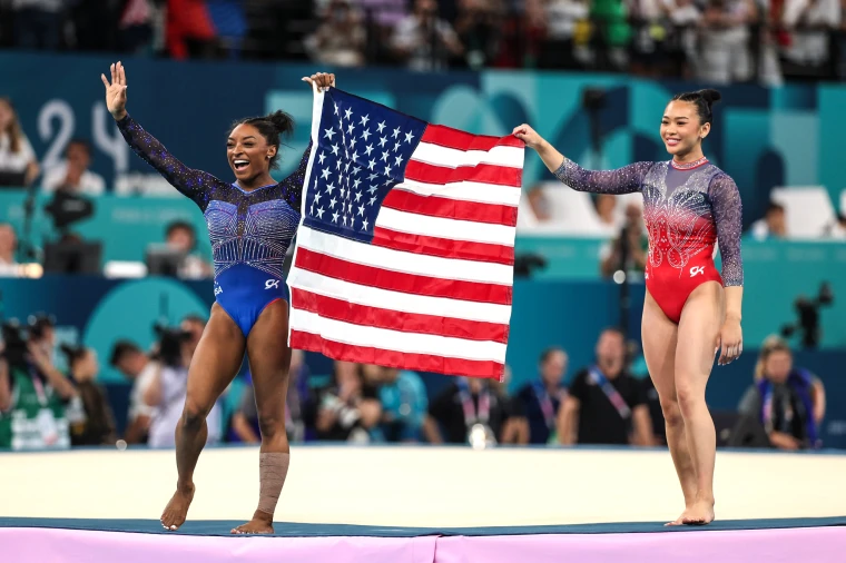 découvrez le parcours exceptionnel de simone biles, gymnaste d'élite, qui a battu des records et inspiré des millions de personnes à travers le monde avec son talent et sa détermination.